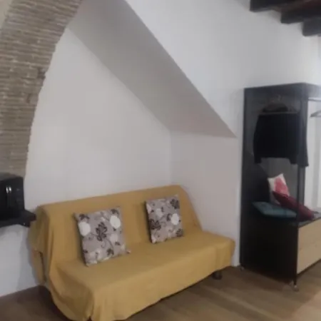 Marinhause Loft Marina קליארי