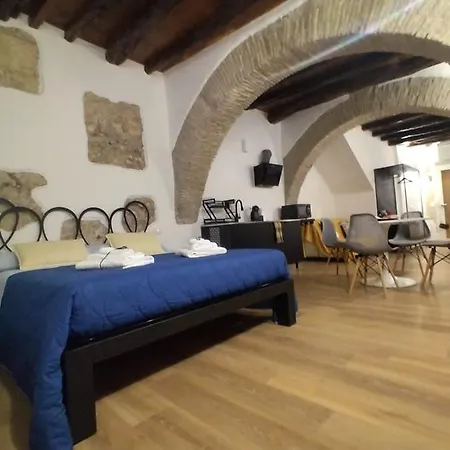 Marinhause Loft Marina * קליארי